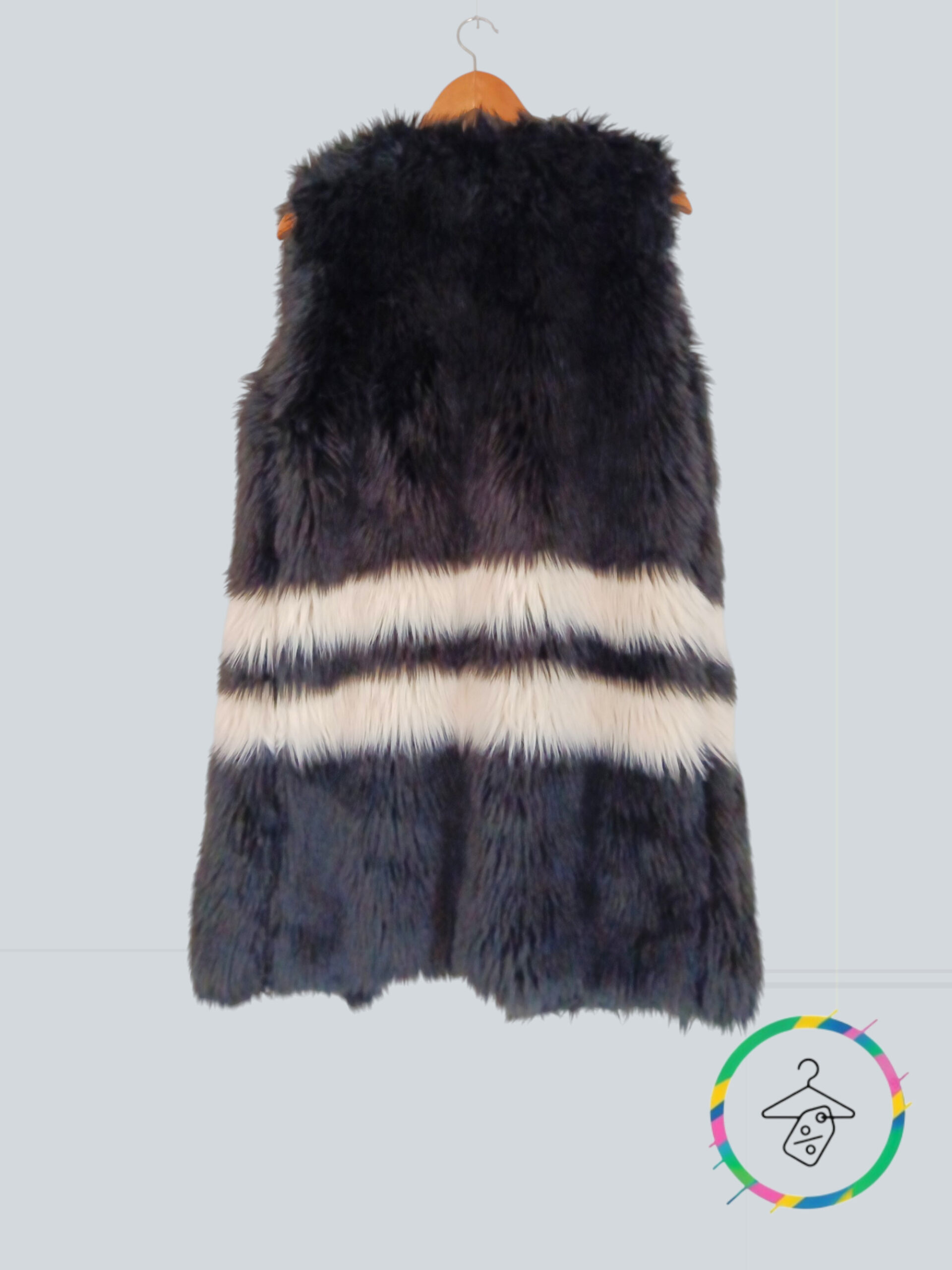 ✨ Gilet long fausse fourrure – Taille S/M – Style chic & tendance ✨ A1578 – Image 2