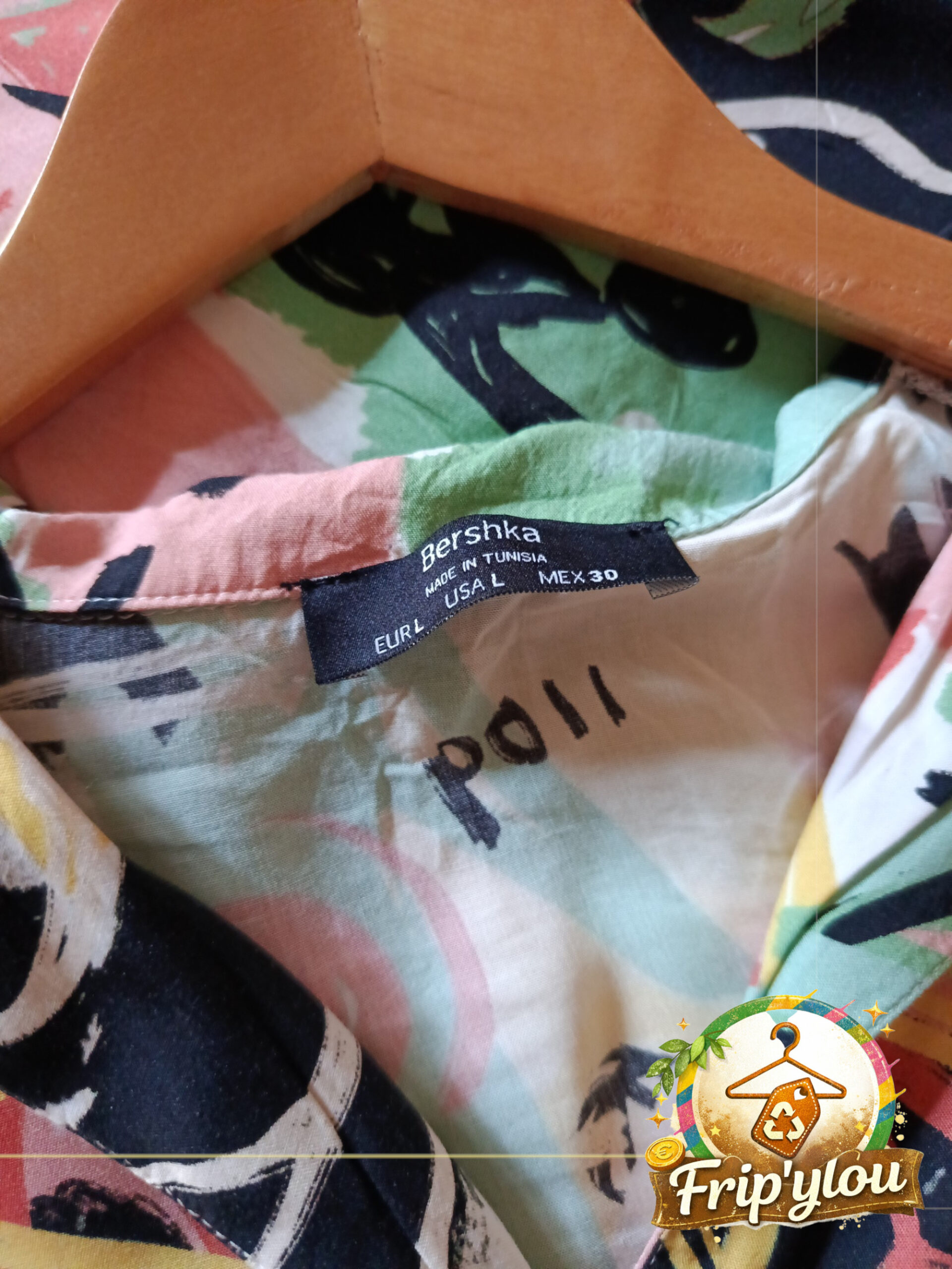 🌈 Chemise imprimée street art – Bershka – Taille L 🌈 A1640 – Image 3