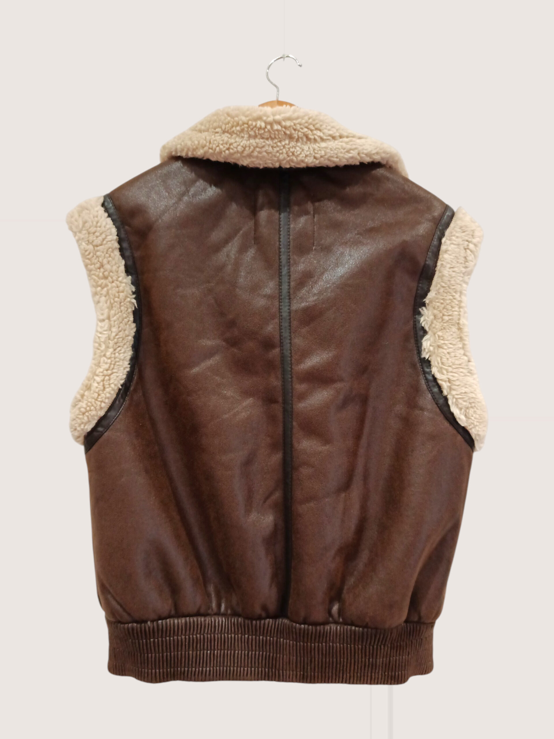 Gilet sans manches Bershka femme – Taille XS – Comme neuf A0859 – Image 2
