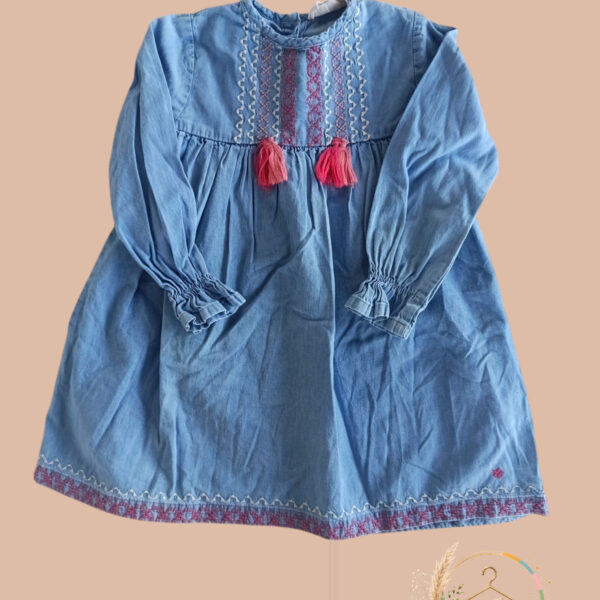 Robe bébé fille type jean bleu – broderies & pompons A1778
